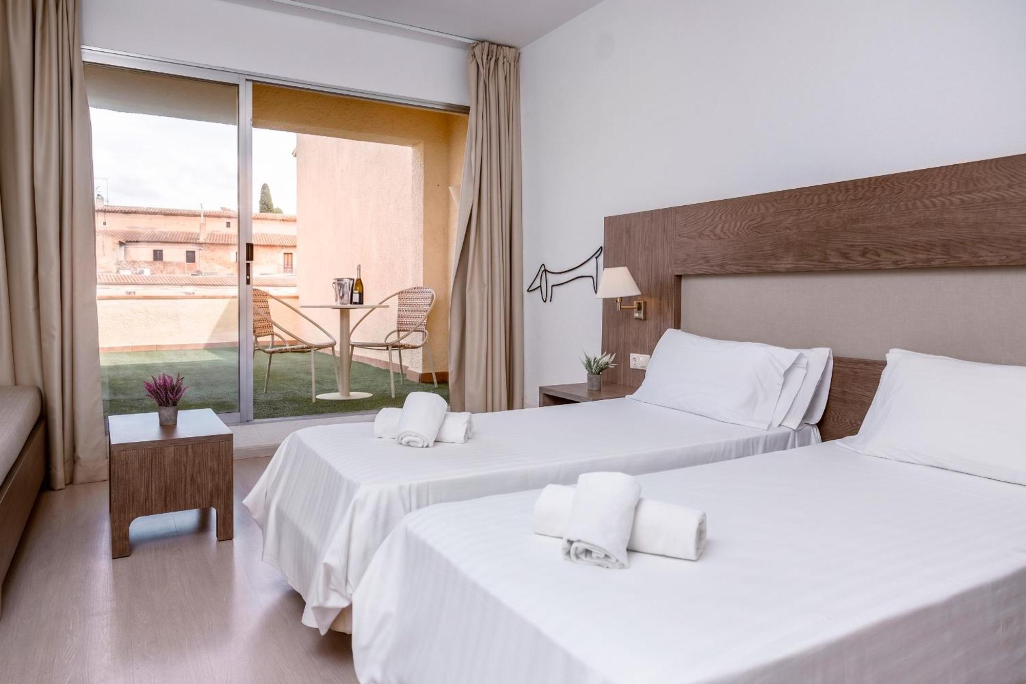 Superior Double or Twin Room Terrace,1771493826:JPEG